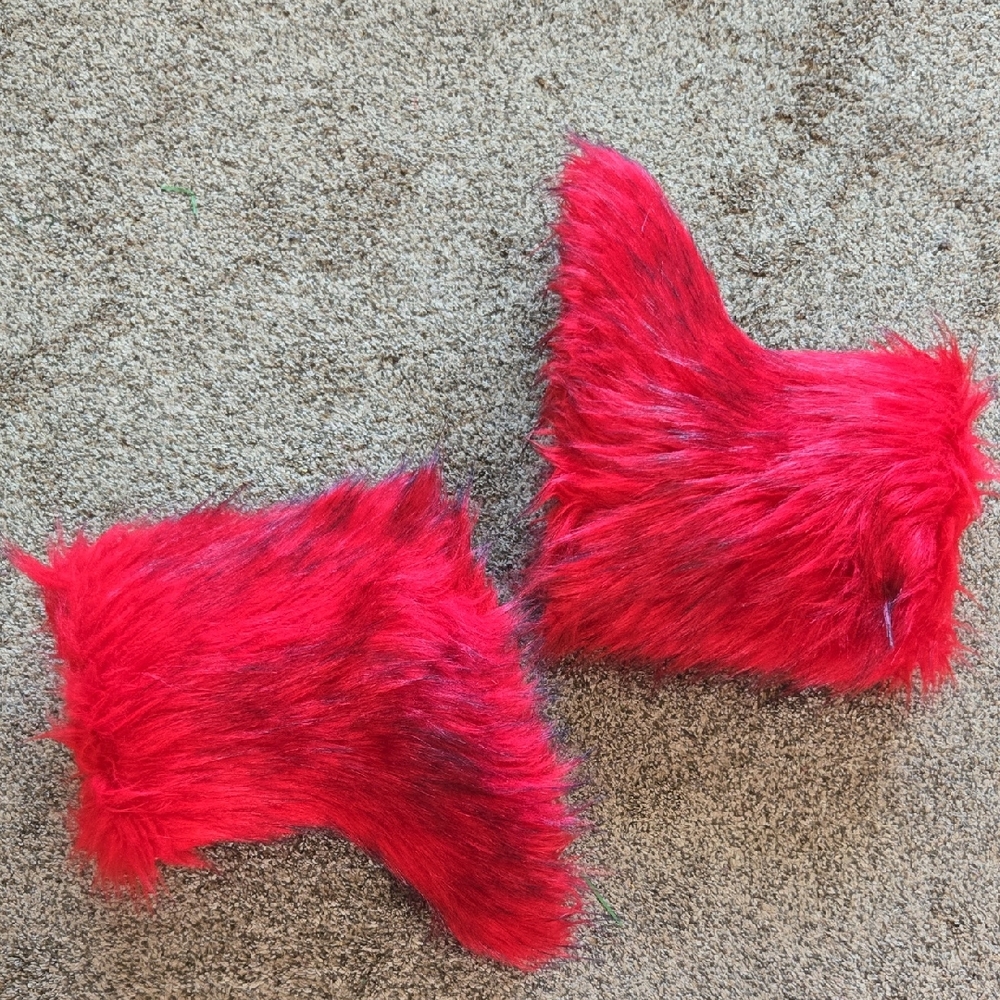 Women's Red Furry Boots❤️ SIZE 43